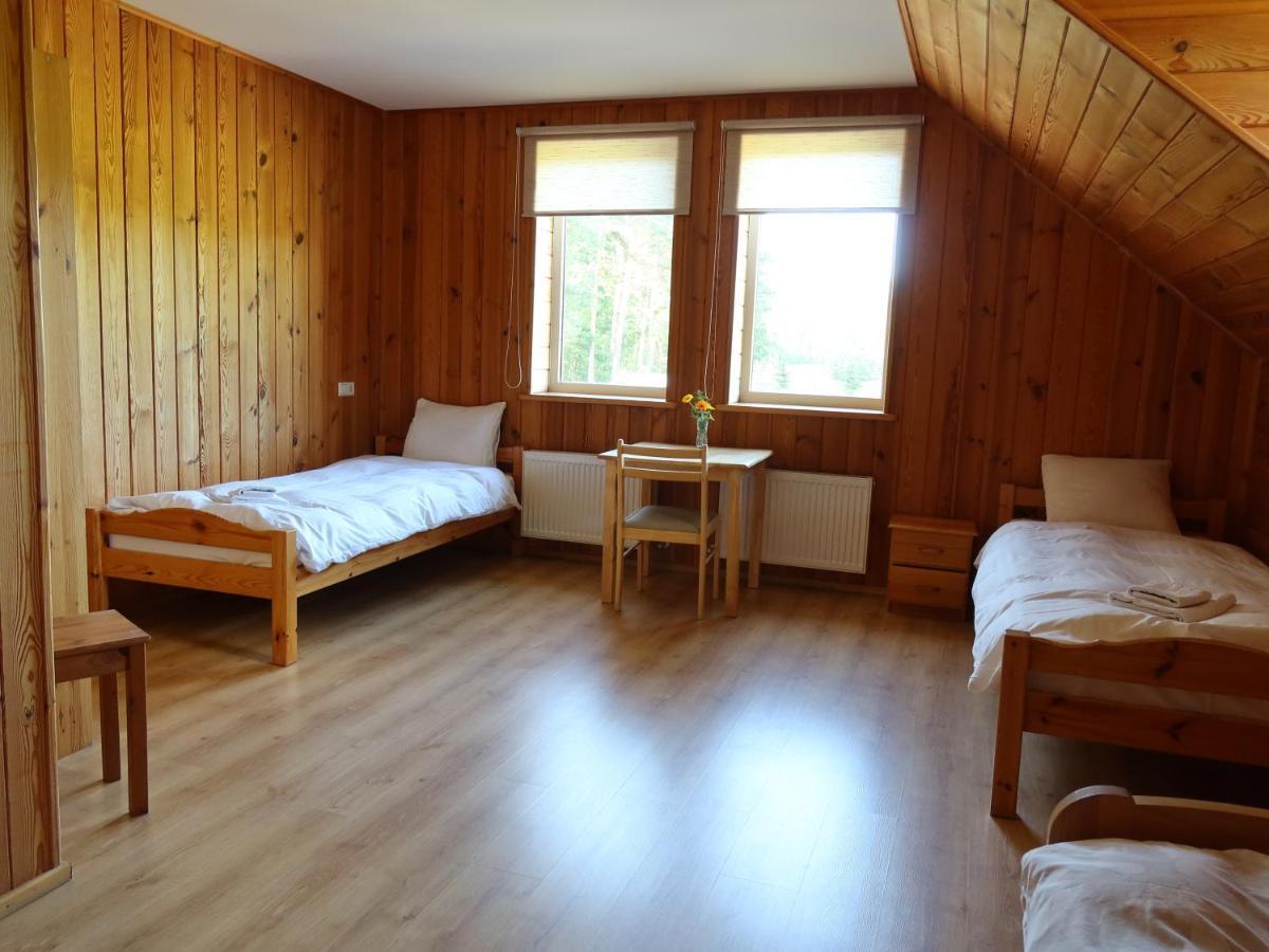 Hotel Dizpriedes Kandava Zewnętrze zdjęcie
